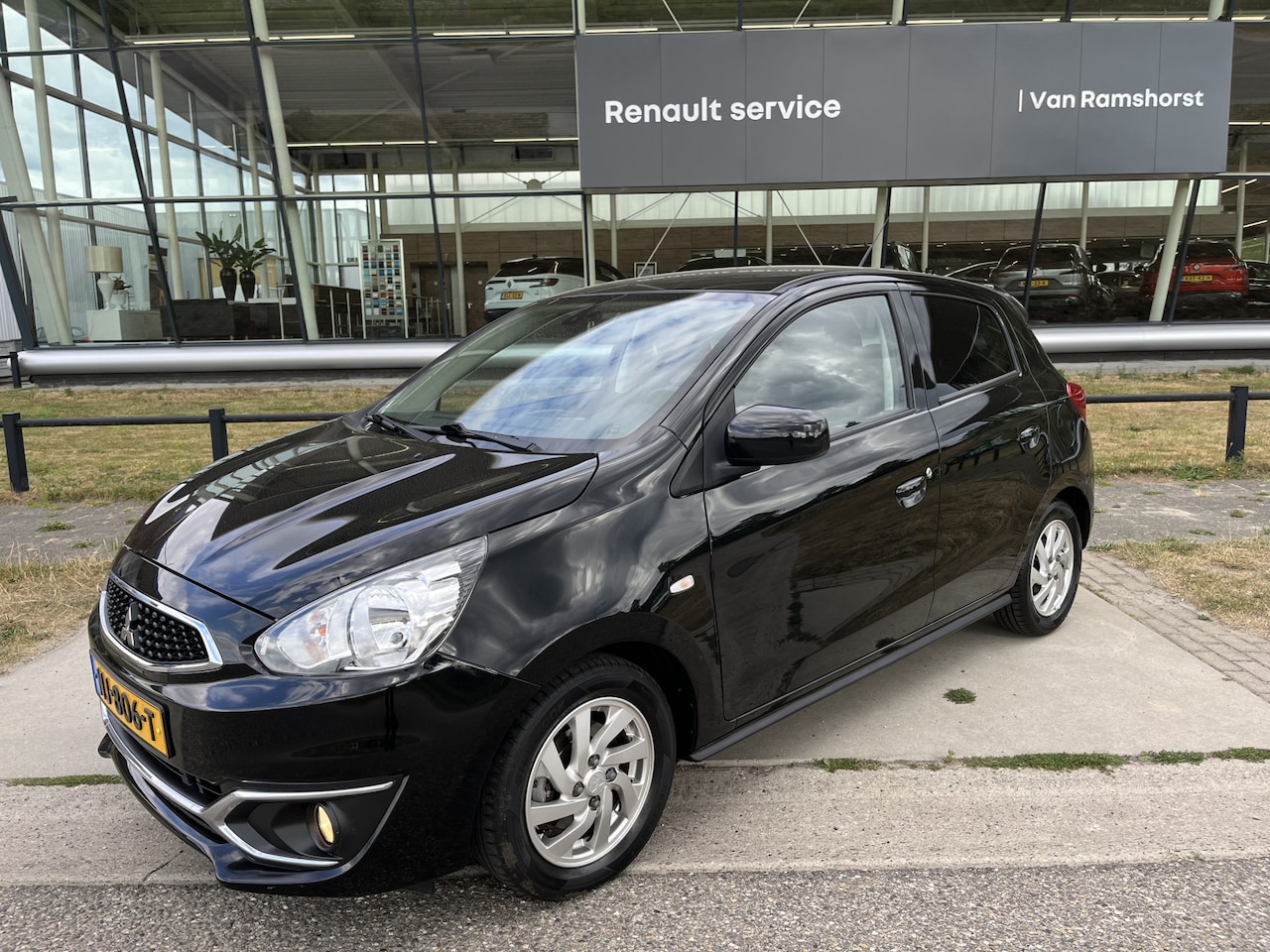 Mitsubishi Space Star - 1.2 Life / Automaat / Cruise / Airco / - AutoWereld.nl