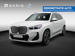 BMW iX1 - eDrive20 M Sport Edition | M Sportpakket Pro | Premium Pack | Comfort Pack | Trekhaak | El