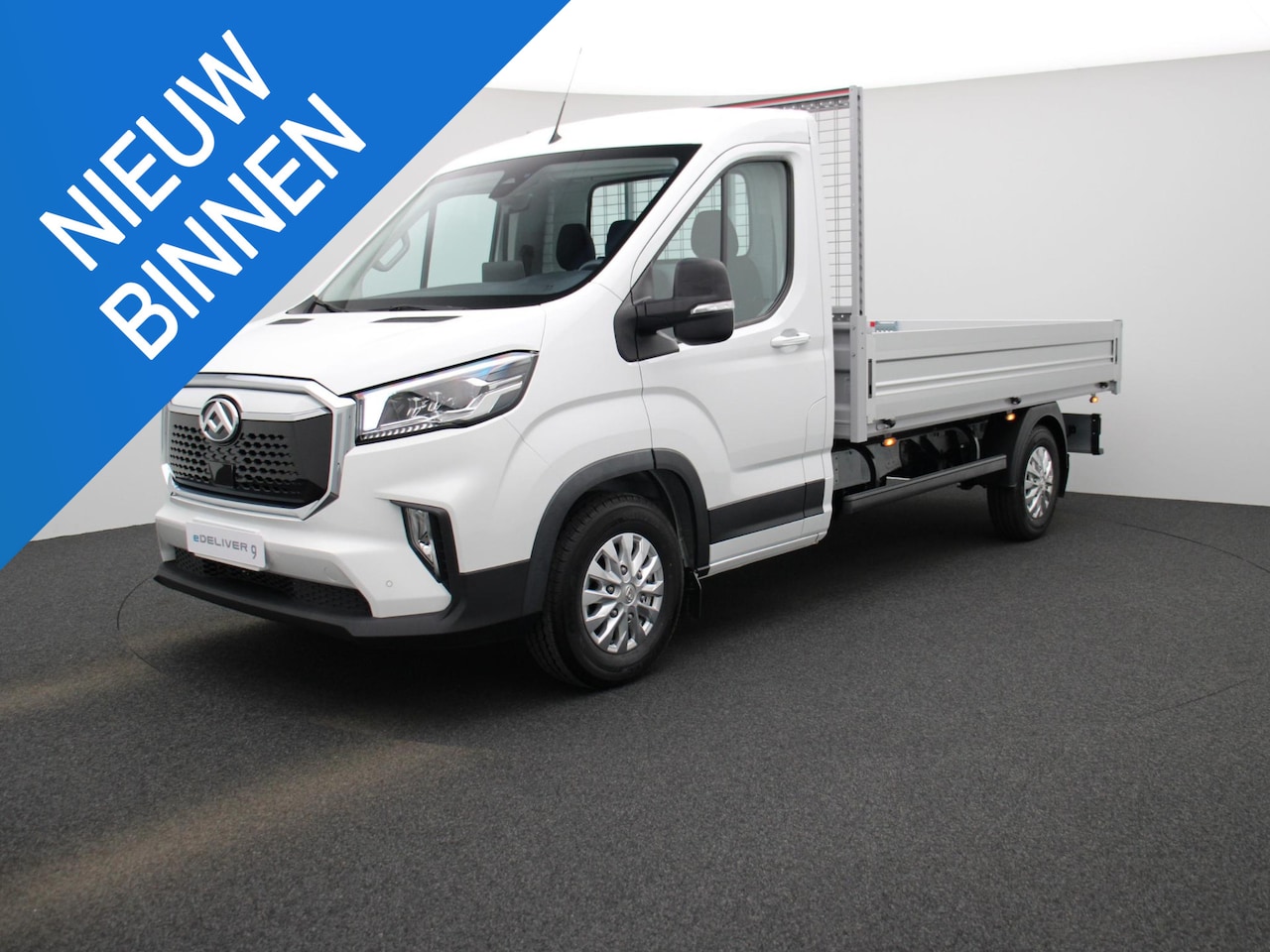 Maxus eDeliver 9 - L3 65 kWh Cityworker Open laadbak 380 CM x 209 CM | 24 maanden garantie! | OUTLET - AutoWereld.nl