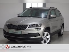 Skoda Karoq - 1.0 TSI Ambition PDC Achter, Airco, DAB+, Apple Carplay voorbereiding, Bluetooth, Stoelver