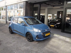 Hyundai i10 - 1.0i i-Premium NAVI AIRCO CARPLAY