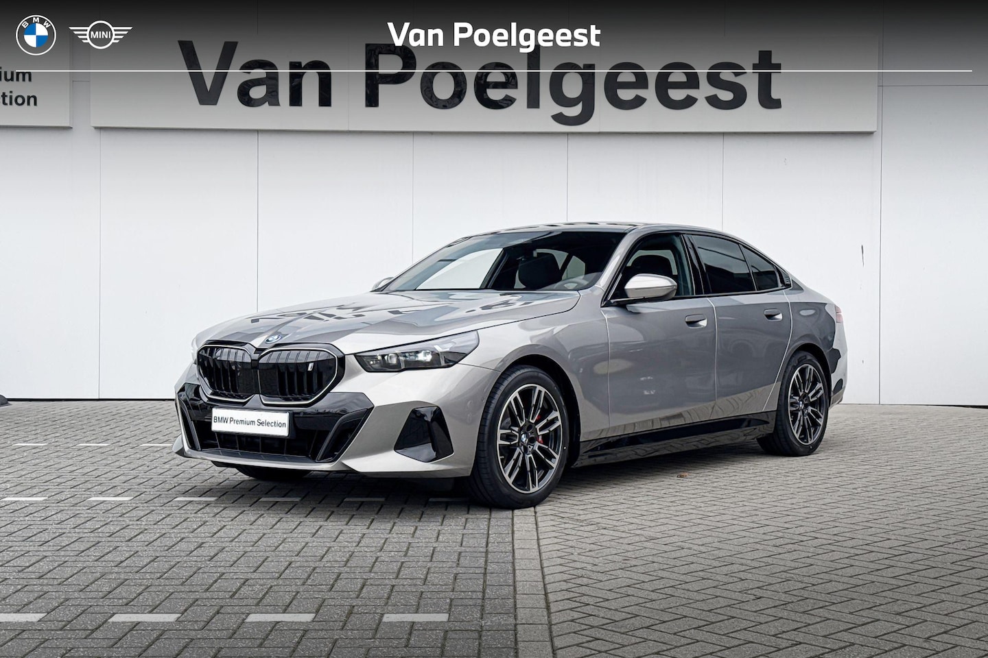 BMW i5 - Sedan eDrive40 | M Sportpakket Pro | Travel Pack | Comfort Pack - AutoWereld.nl