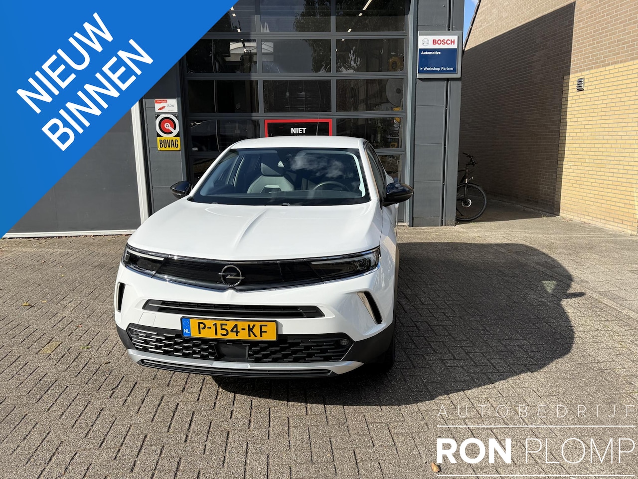 Opel Mokka - 1.2 Turbo Business Elegance / Airco clima/ Navigatie/ Cruise/ Apple carplay/ Camera/ PDC/ - AutoWereld.nl