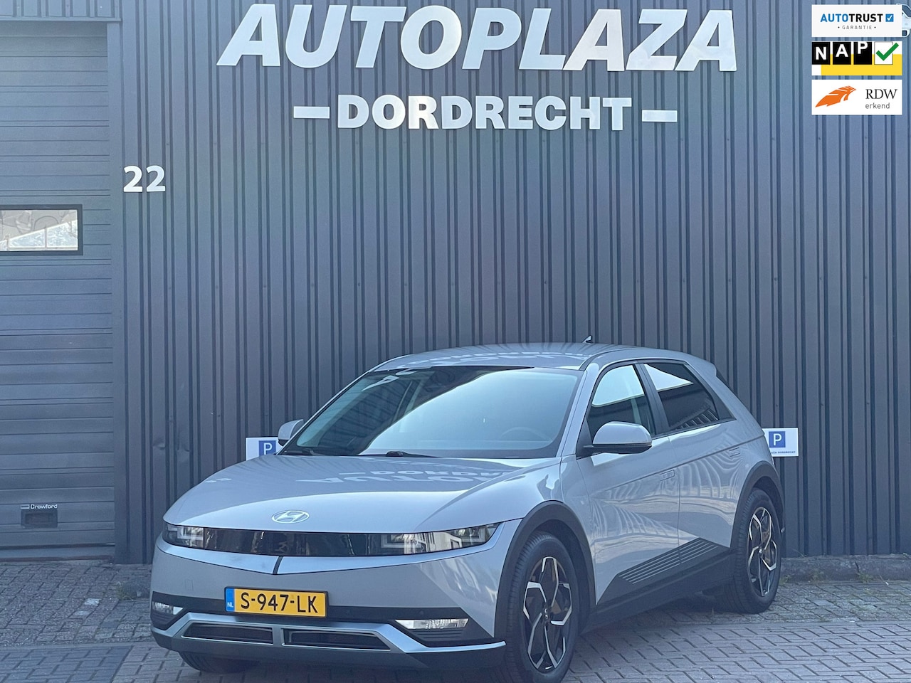 Hyundai IONIQ 5 - Connect+ 77.4 kWh|SOH 94%|CAM|BOSE|HEAD-UP|STOEL/STUURVERW| - AutoWereld.nl