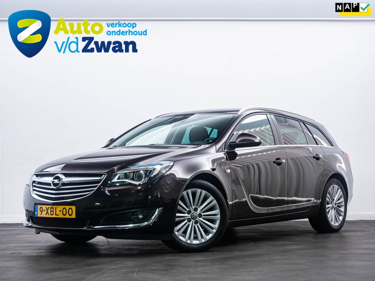 Opel Insignia Sports Tourer - 2.0 CDTI EcoFLEX Business+ Xenon - AutoWereld.nl