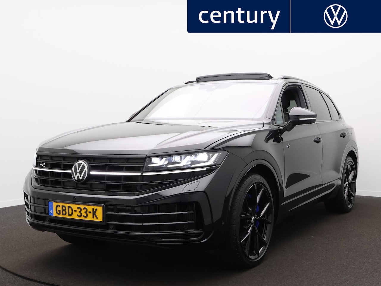 Volkswagen Touareg - 3.0 TSi eHybrid 4MOTION R | Panodak | 360 Camera | Vol Leer | Elek Trekhaak | Luchtvering - AutoWereld.nl