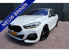BMW 2-serie Gran Coupé - 218i Executive M Edition Automaat M-Performance Pakket Panoramadak Etc. Etc