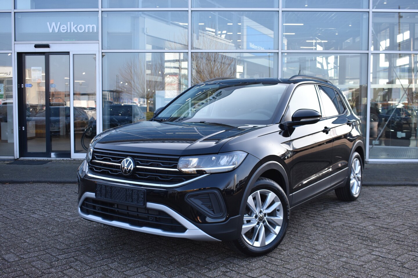 Volkswagen T-Cross - 1.0 TSI 95PK Life Edition | TREKHAAK |  NAVI BY APP | ADAPT. CRUISE | LED | PARKEERSENSORE - AutoWereld.nl
