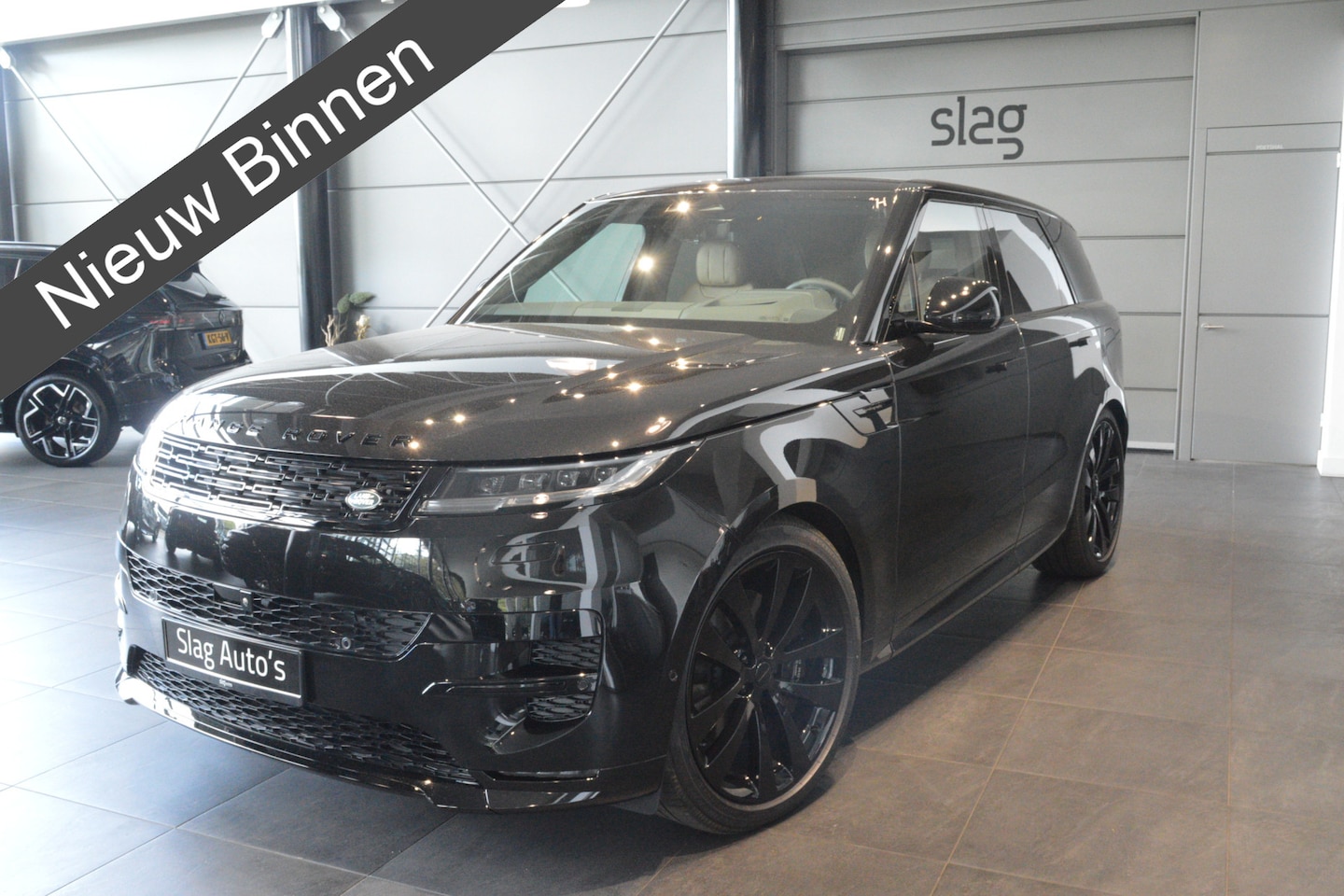 Land Rover Range Rover Sport - 3.0 P550e Autobiography Edition PHEV BLACK PACK - AutoWereld.nl