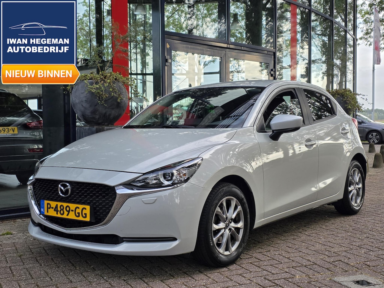 Mazda 2 - 1.5 Skyactiv-G Comfort | PDC | Airconditioning | Navigatie | LM Velgen | - AutoWereld.nl