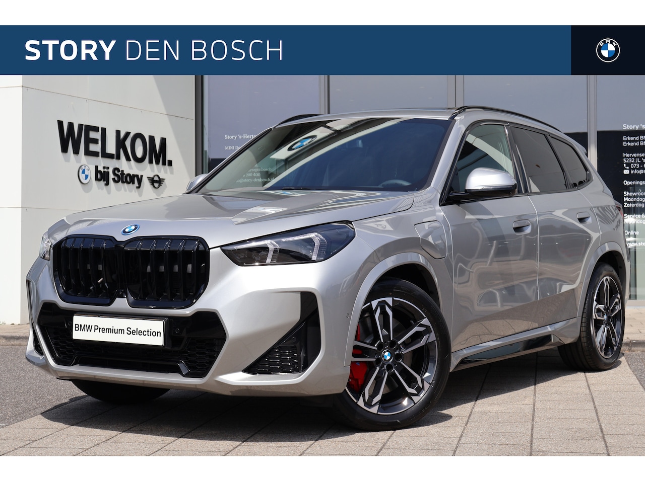 BMW X1 - xDrive30e M Sport Automaat / Trekhaak / Panoramadak / Sportstoelen / Comfort Access / Adap - AutoWereld.nl