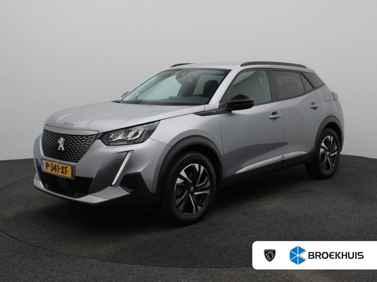 Peugeot e-2008 - EV Allure Pack 50 kWh | SOH 91% | Navi | Clima | Cruise | Camera | PDC | Carplay | 17"LMV - AutoWereld.nl