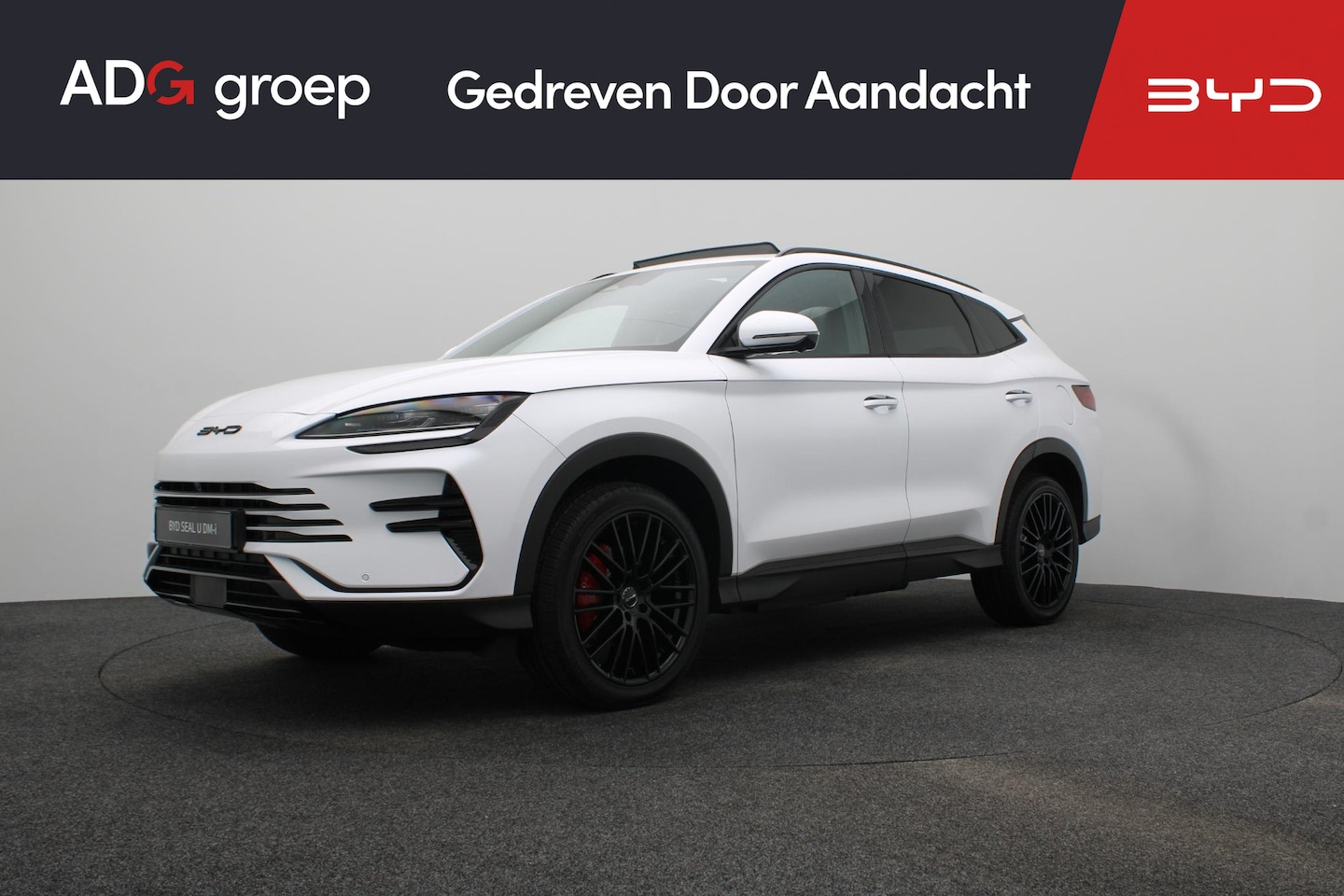 BYD Seal U - 1.5 DM-i FWD Boost | Uniek ADG - Black & White Edition | 1080 km | Apple Carplay | 360 gr - AutoWereld.nl