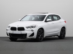 BMW X2 - sDrive20i High Executive Edition | M-sport | Head Up | Schuif-/ Panoramadak | Navigatiesys