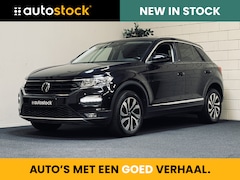 Volkswagen T-Roc - 1.5 TSI Active | 17" | CarPlay | Stoelverw. |