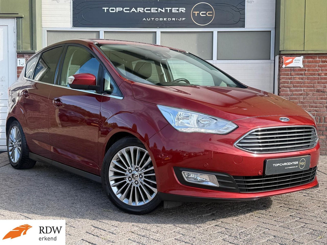 Ford C-Max - 1.0 Titanium/NAVI/CAMERA/PARKS/STOELV/APK/NAP - AutoWereld.nl