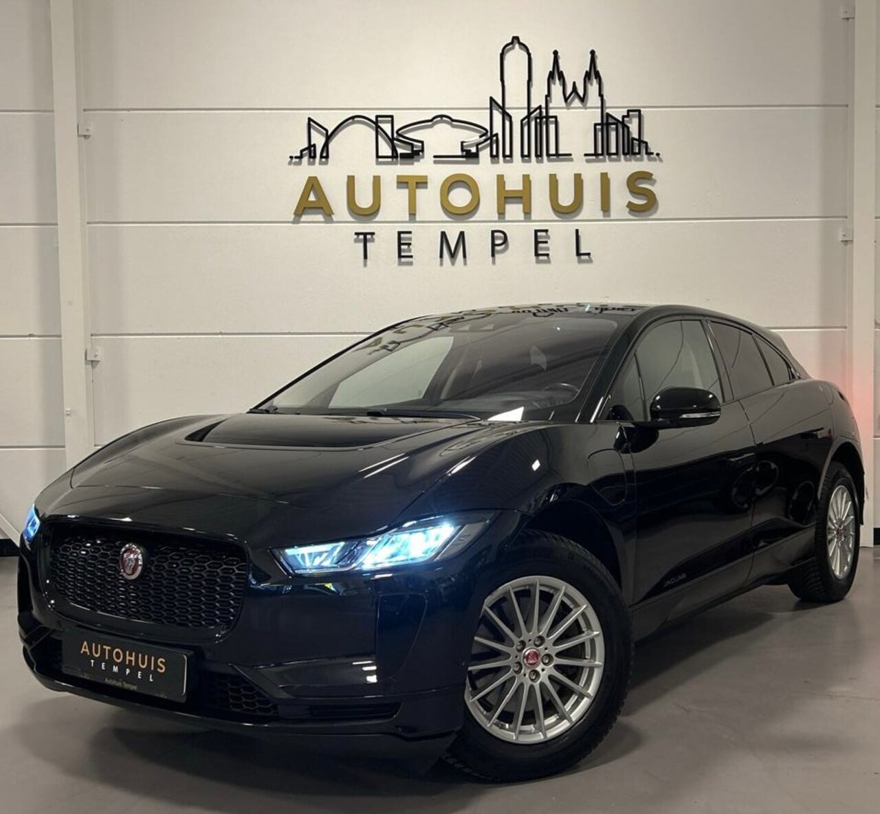 Jaguar I-PACE - EV400 S 90 kWh Nap Airco Climate HuD Cruise Leder Pano Camera AppleCarplay - AutoWereld.nl