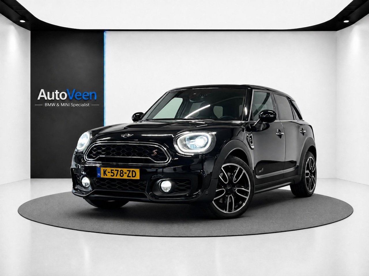 MINI Countryman - 2.0 Cooper S ALL4 Chili (LED, STOELVERWARMING, CRUISE, PARKEERSENSOREN) - AutoWereld.nl