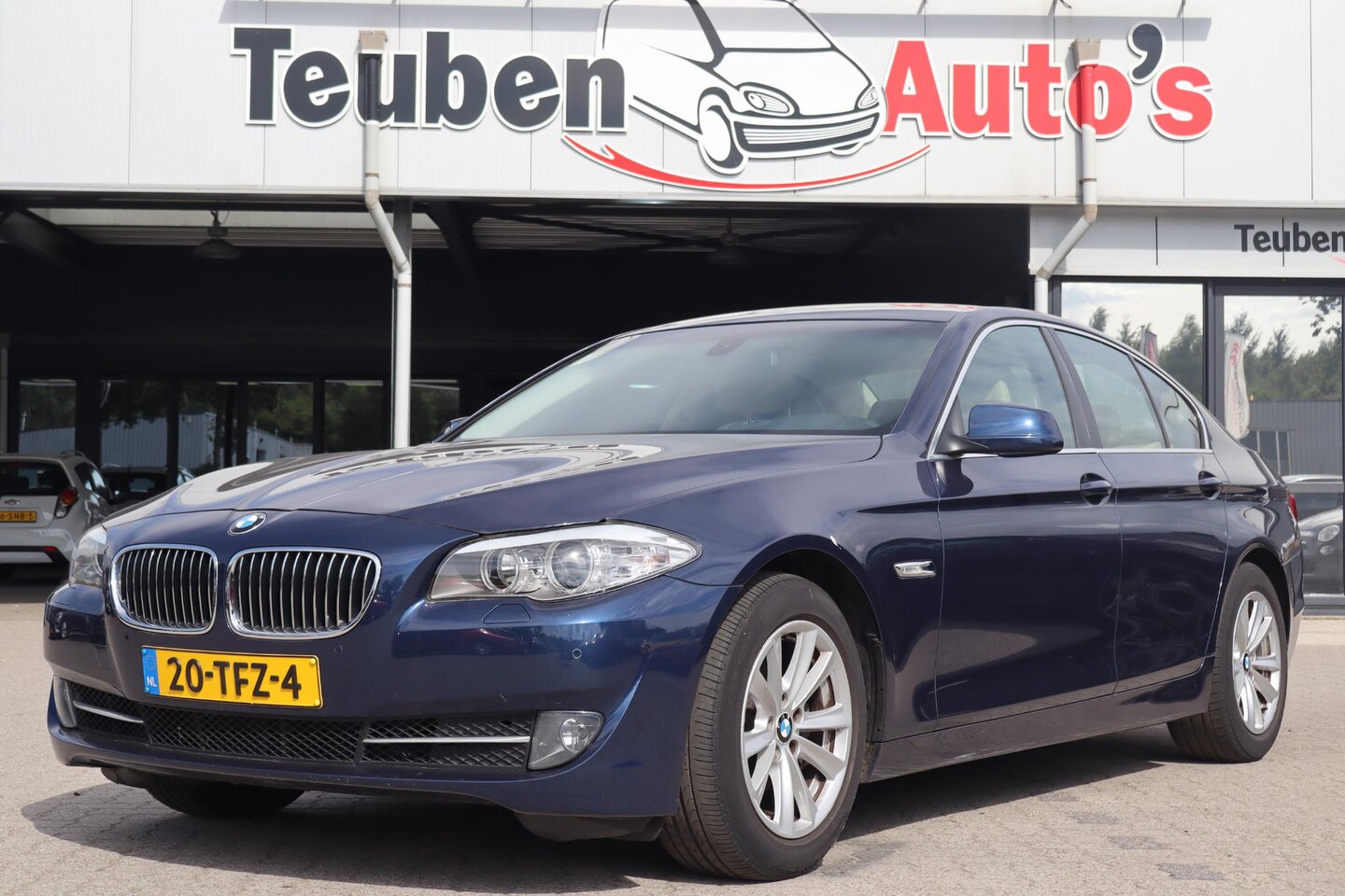 BMW 5-serie - 520i High Executive Lederen interieur, Climate control, Cruise control, Navigatie - AutoWereld.nl