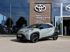 Toyota Aygo X - 1.0 VVT-i S-CVT Premium Automaat 72pk | JBL Premium Audio-installatie | Keyless entry |