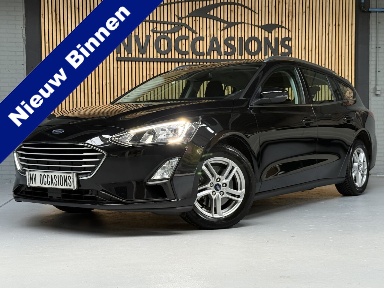 Ford Focus Wagon - 1.0 EcoBoost Hybrid Edition Business DEALEROH/CAMERA/CRUISE/STOELVW/APPLECRPL/NAP! - AutoWereld.nl