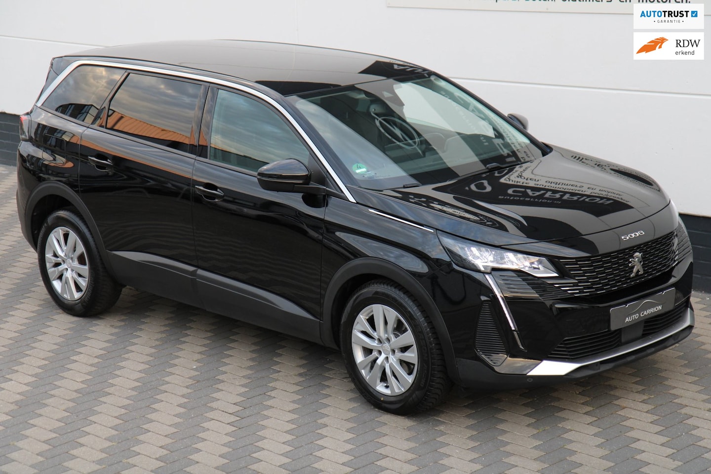 Peugeot 5008 - 1.2 PureTech 7-Persoons Carplay Camera Cruise!! - AutoWereld.nl