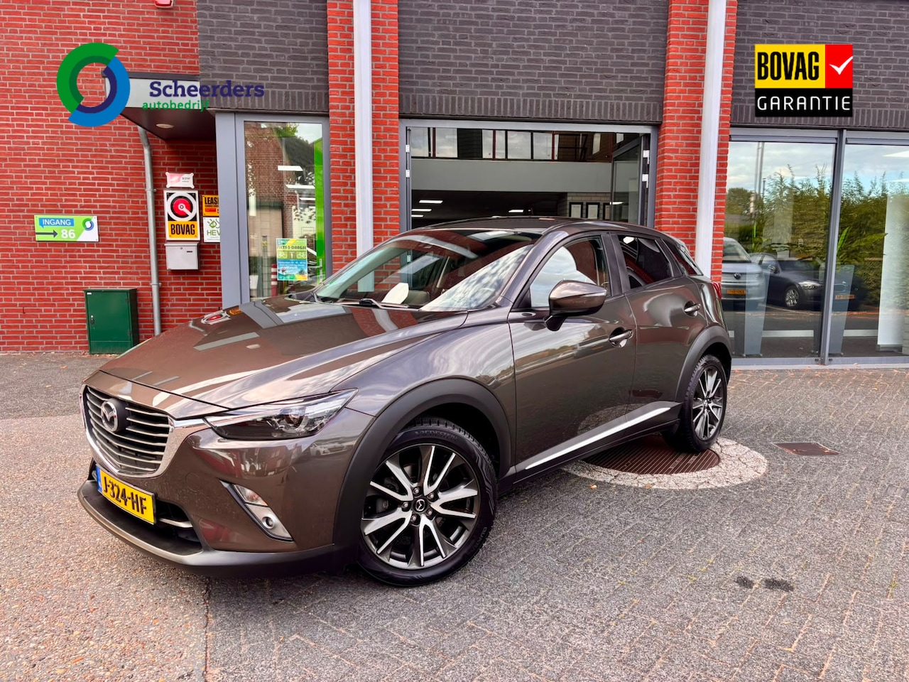 Mazda CX-3 - 2.0 SkyActiv-G 120 GT-M 2.0 SkyActiv-G 120 GT-M,trekhaak,Camera,1 jaar garantie - AutoWereld.nl