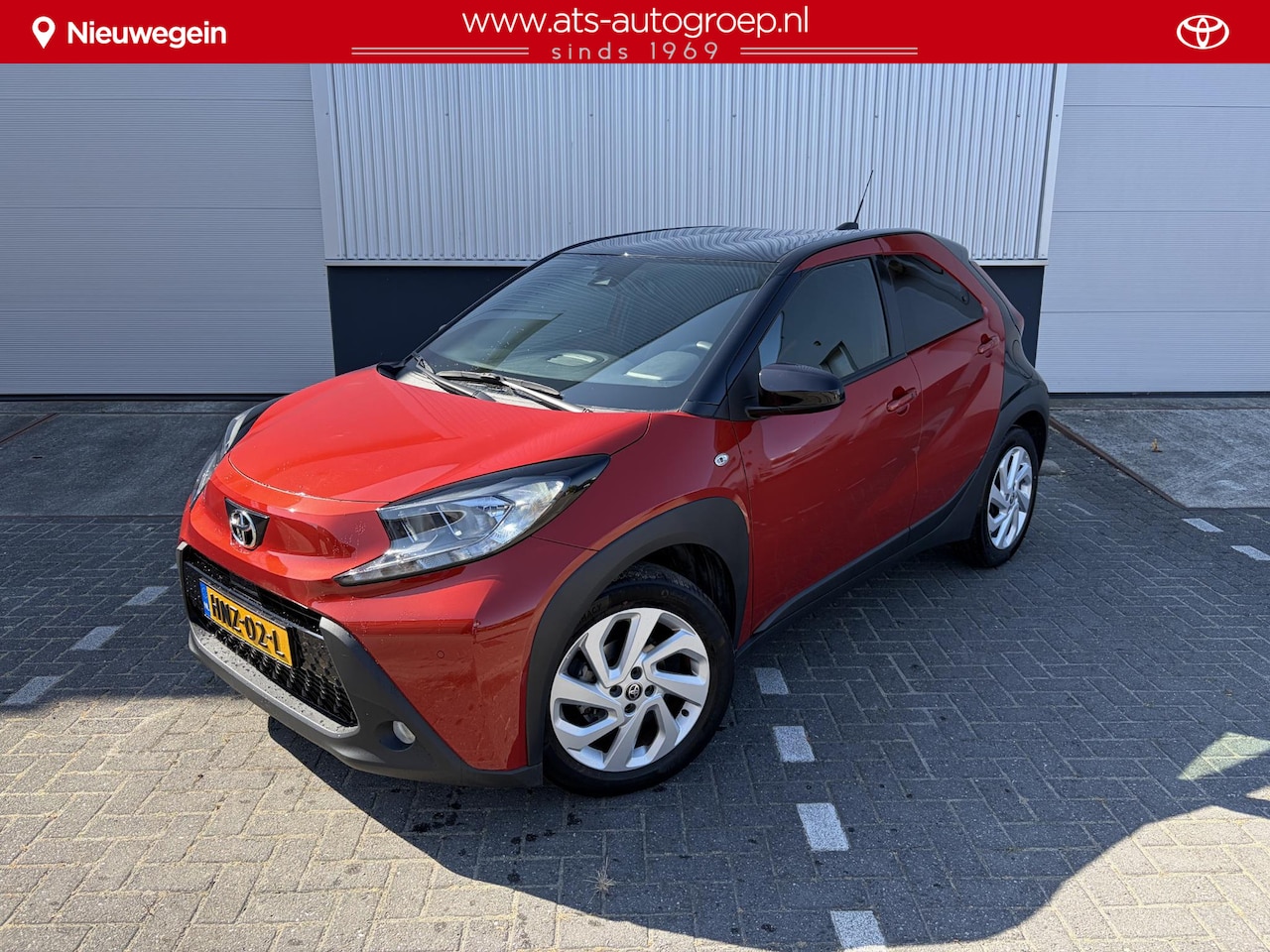 Toyota Aygo X - 1.0 VVT-i S-CVT Envy Special Automaat, 25.000 Km, Parkeersensoren voor en achter. - AutoWereld.nl