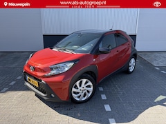 Toyota Aygo X - 1.0 VVT-i S-CVT Envy Special Automaat, 25.000 Km, Parkeersensoren voor en achter