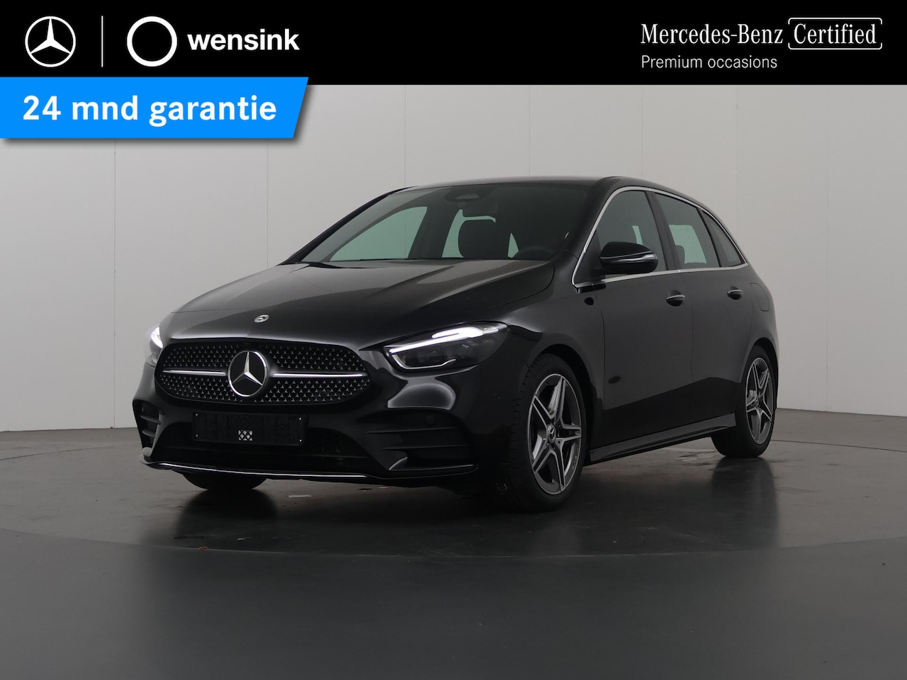 Mercedes-Benz B-klasse - 180 Star Edition AMG Line | Trekhaak | Panoramadak-schuifdak | Stuurverwarming | Sfeerverl - AutoWereld.nl