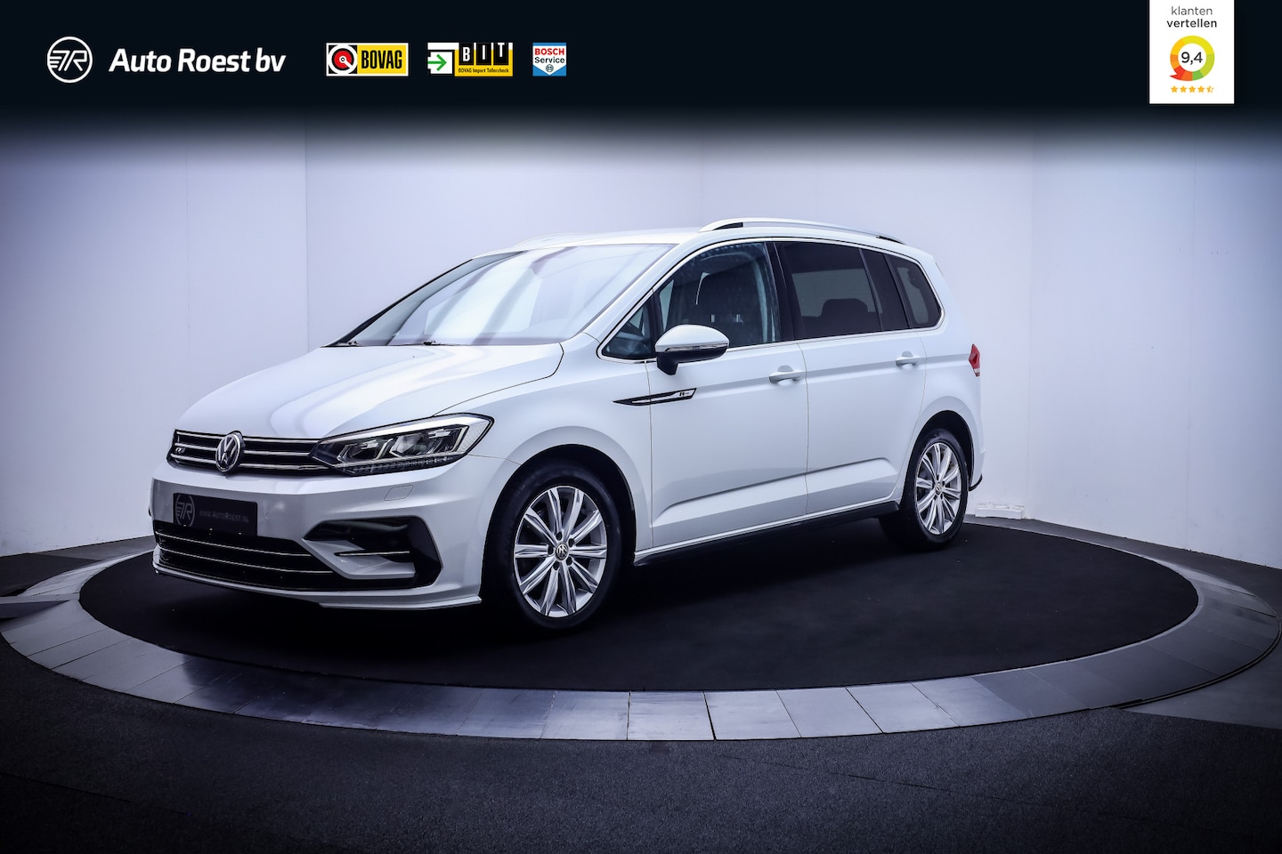 Volkswagen Touran - 1.8 TSI Dsg 7p R-LINE Highline FULL LED | CAMERA | ACC | STUUR+STOELVERW. | APP CONNECT | - AutoWereld.nl