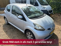 Toyota Aygo - 1.0-12V Comfort NL AUTO NAP 1e EIGENAAR GEEN IMPORT Elek pakket l Carplay l Navi l DEALER