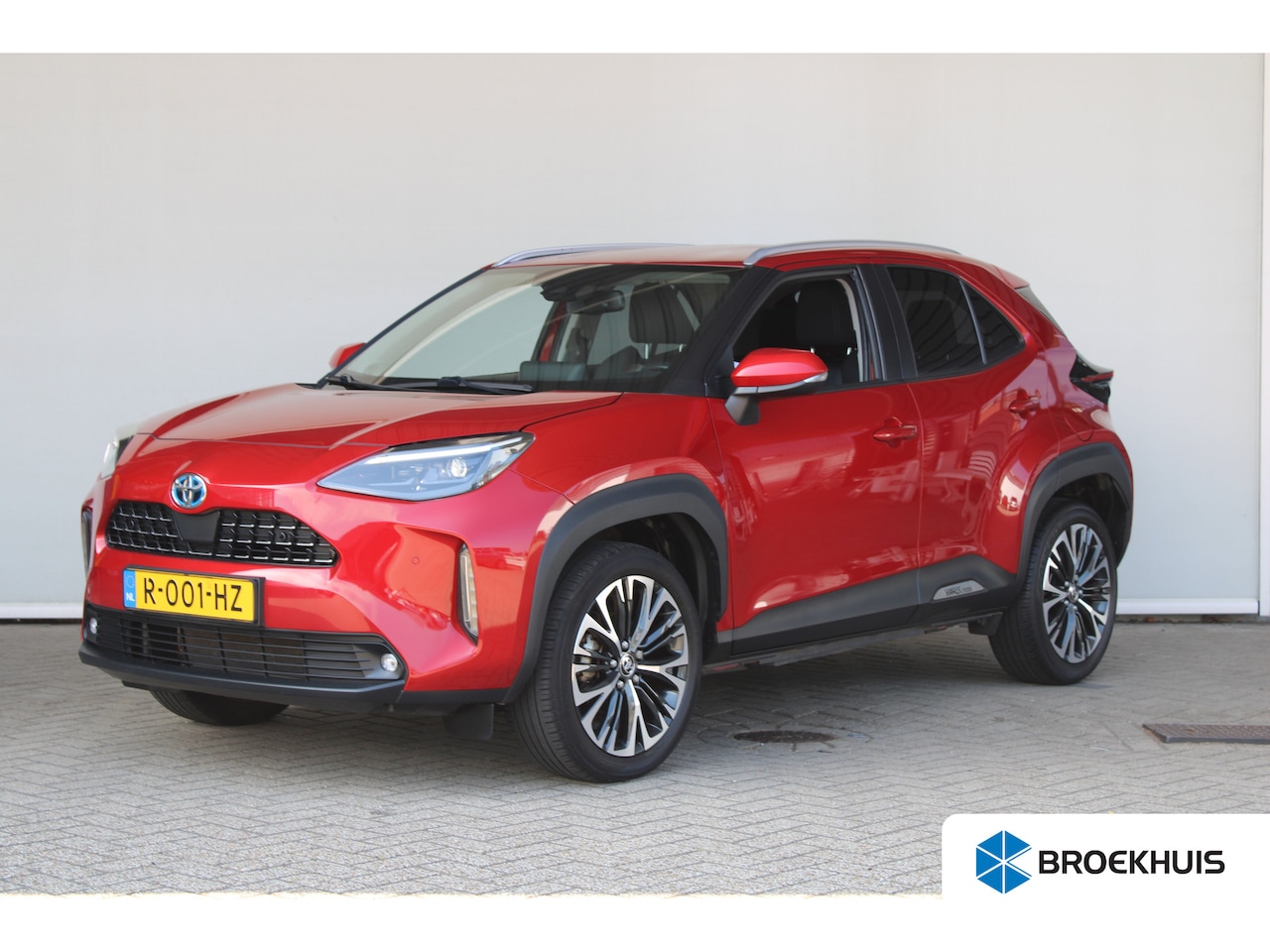 Toyota Yaris Cross - 1.5 Hybrid Executive | Navigatie | Camera | head-up display | Adaptive cruise control | Ke - AutoWereld.nl