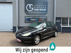 Peugeot 206 - 1.1 X-line 60PK ElektrRamen, Isofix, Lmv, Radio/Cd-Speler, Boordcomputer, D-riemVervangenB