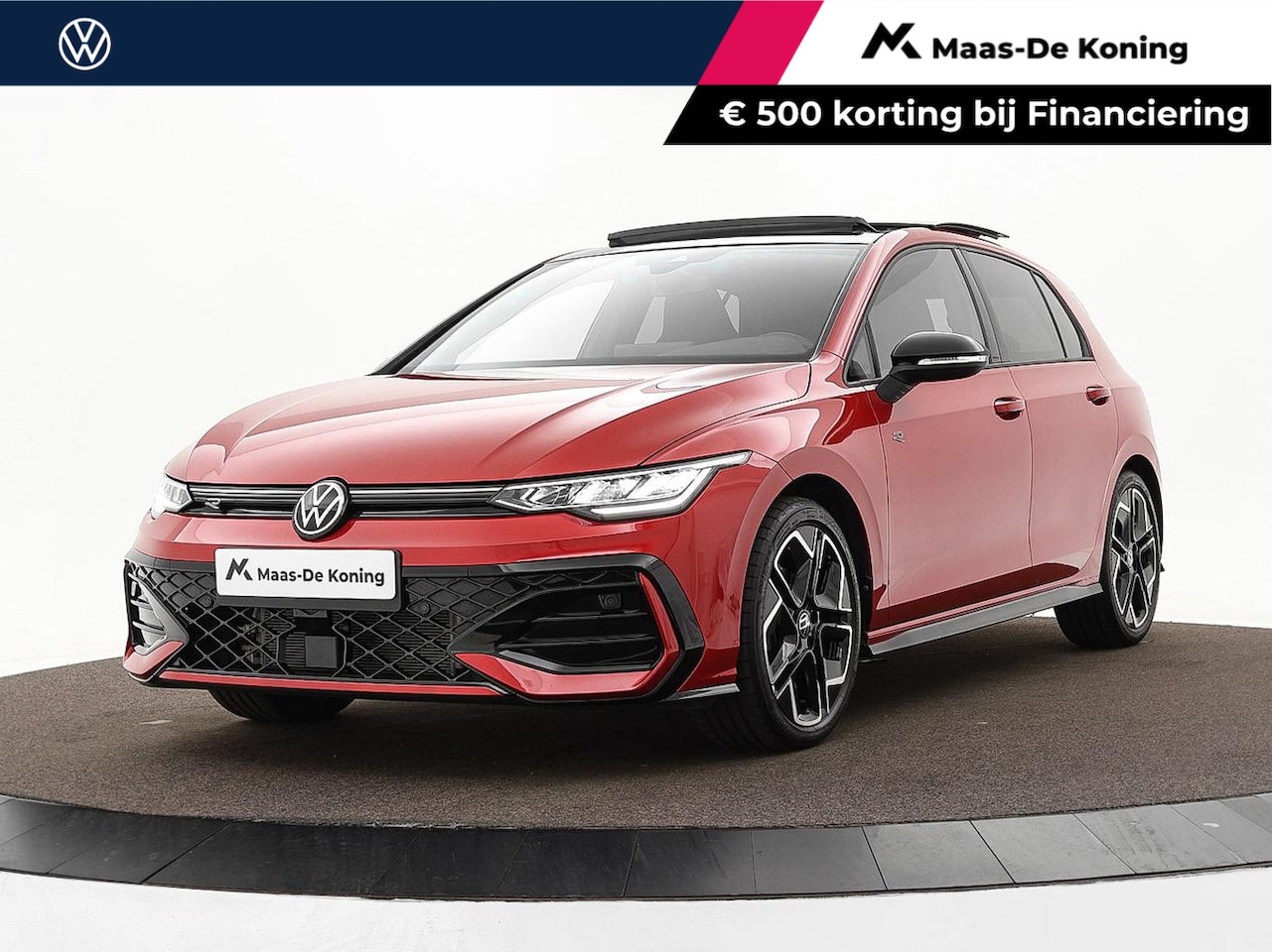 Volkswagen Golf - 1.5 eTSI 150pk DSG R-Line Edition · Panoramadak · Apple/Android Car Play · Camera + Parkee - AutoWereld.nl