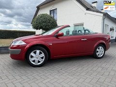 Renault Mégane coupé cabriolet - 1.6-16V Privilège Luxe / Bj: 2005 / Airco /