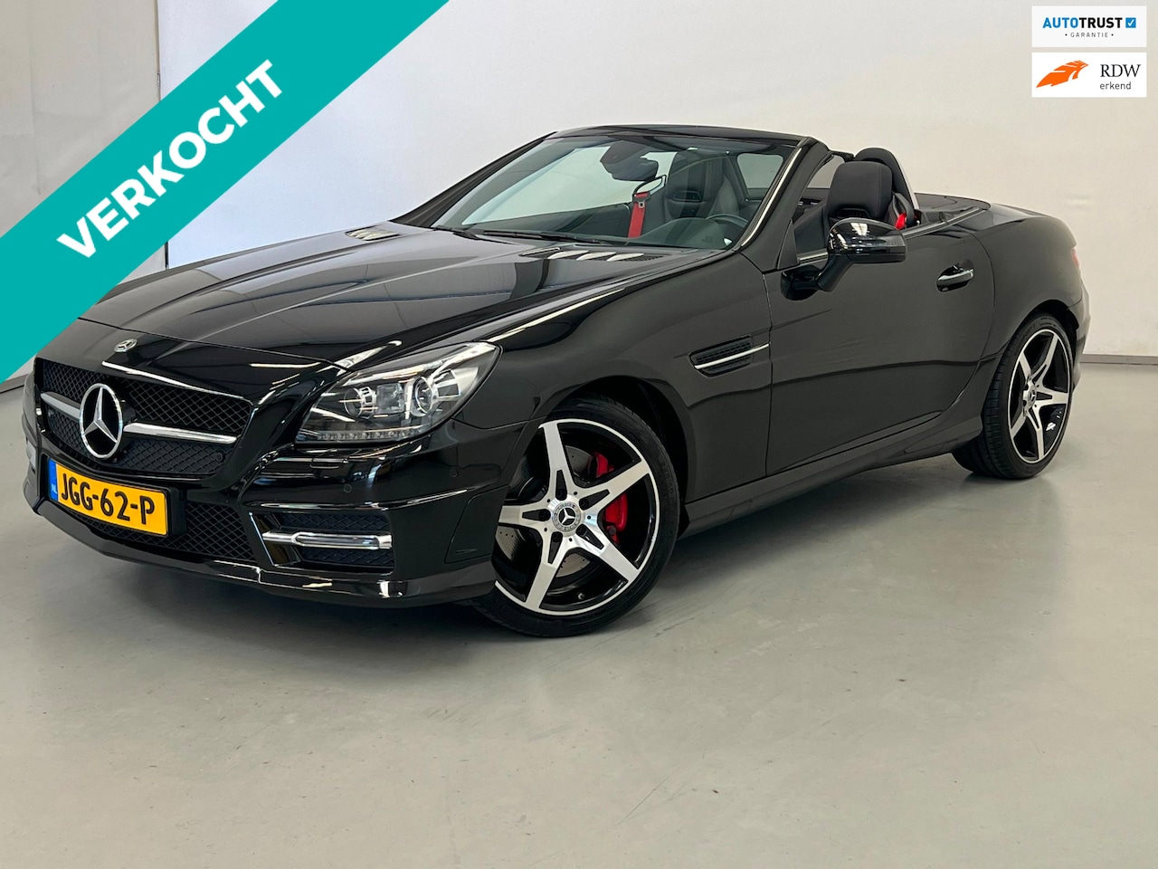 Mercedes-Benz SLK-klasse - 250 AMG Edition / Pano / Airscarf / Keyless - AutoWereld.nl