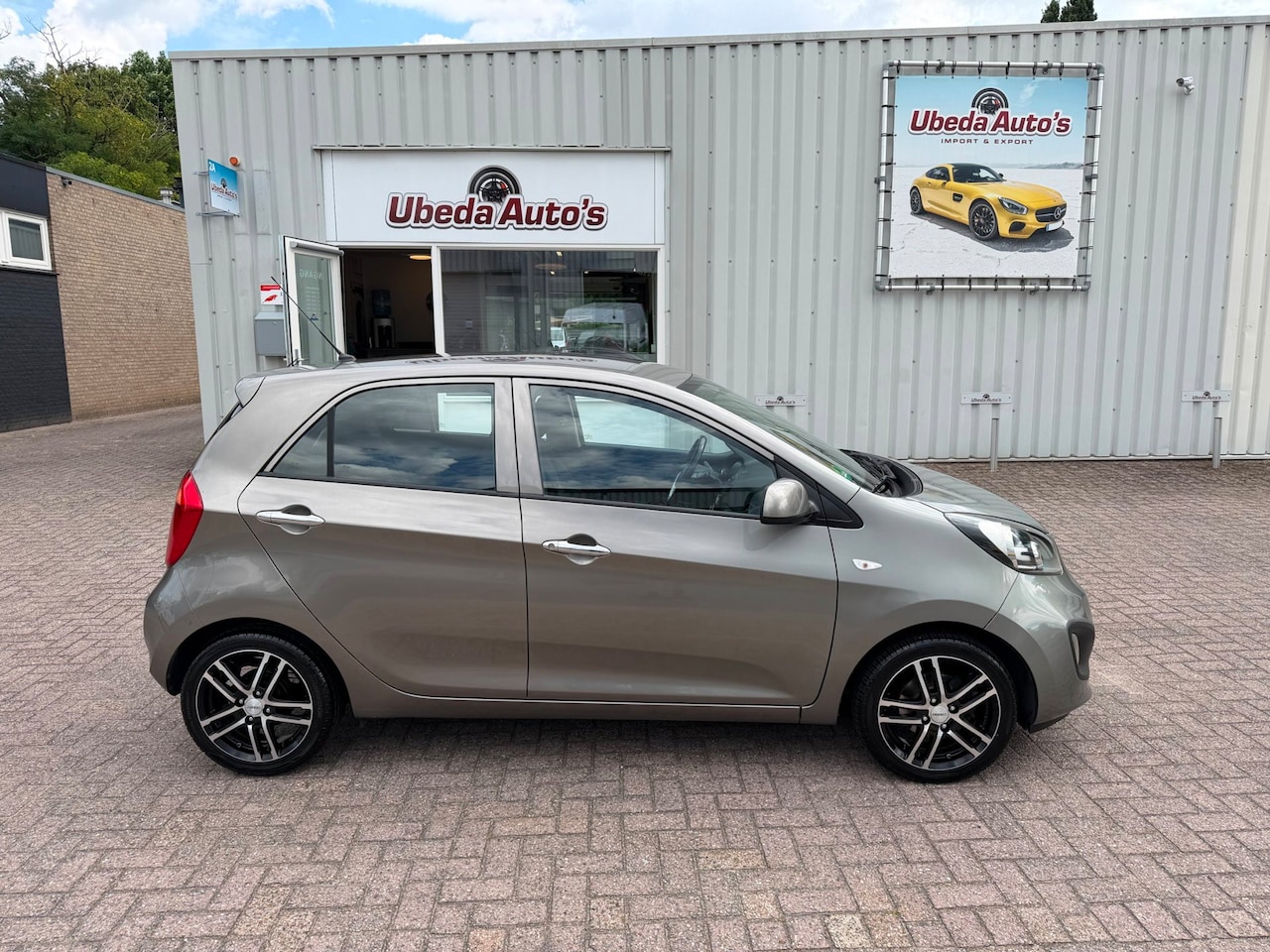 Kia Picanto - 1.0 CVVT ComfortLine 5 DEURS AIRCO -4500E - AutoWereld.nl