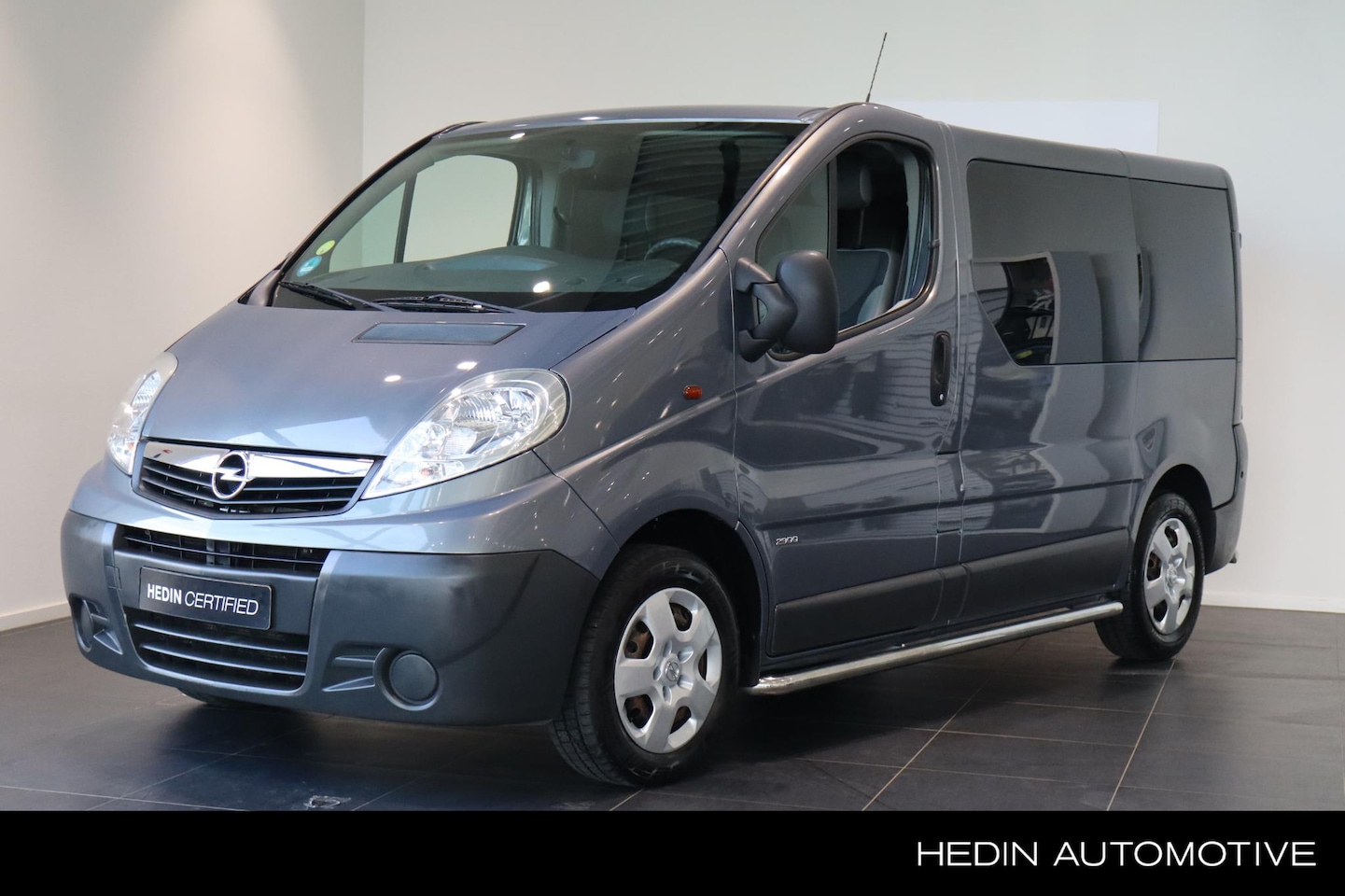 Opel Vivaro Combi - 2.5 CDTI L1H1 | UNIEK 8 Persoons uitvoering | - AutoWereld.nl