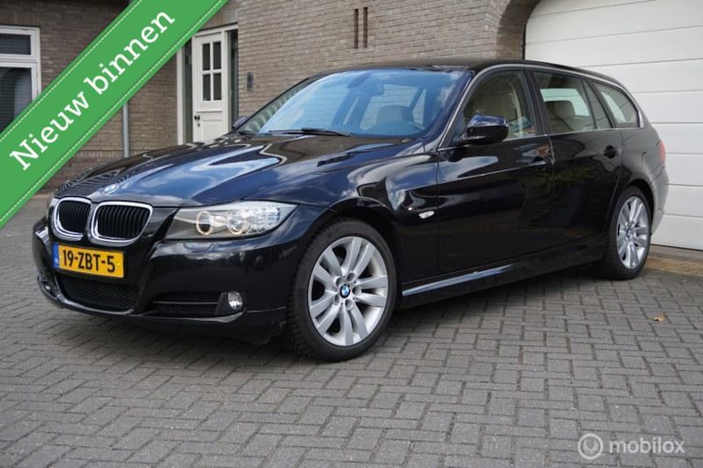 BMW 3-serie Touring - 318i Corporate Lease Luxury Line 318i Corporate Lease Luxury Line - AutoWereld.nl