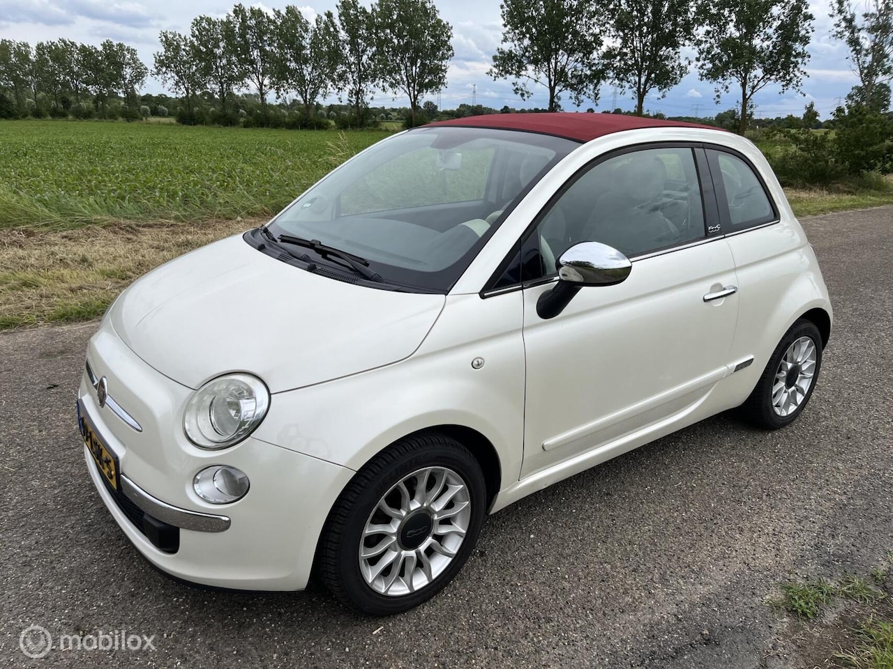 Fiat 500 C - 1.2 Lounge Automaat Cabrio / Airco / Parelmoer wit - AutoWereld.nl