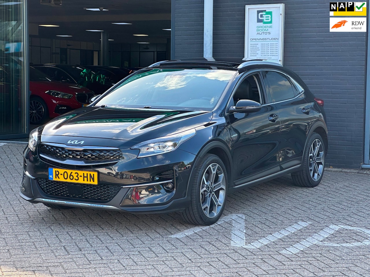 Kia XCeed - 1.6 GDi PHEV ExecutiveLine/CAMERA/CARPLAY/AUTOMAAT/NETTE STAAT!! - AutoWereld.nl