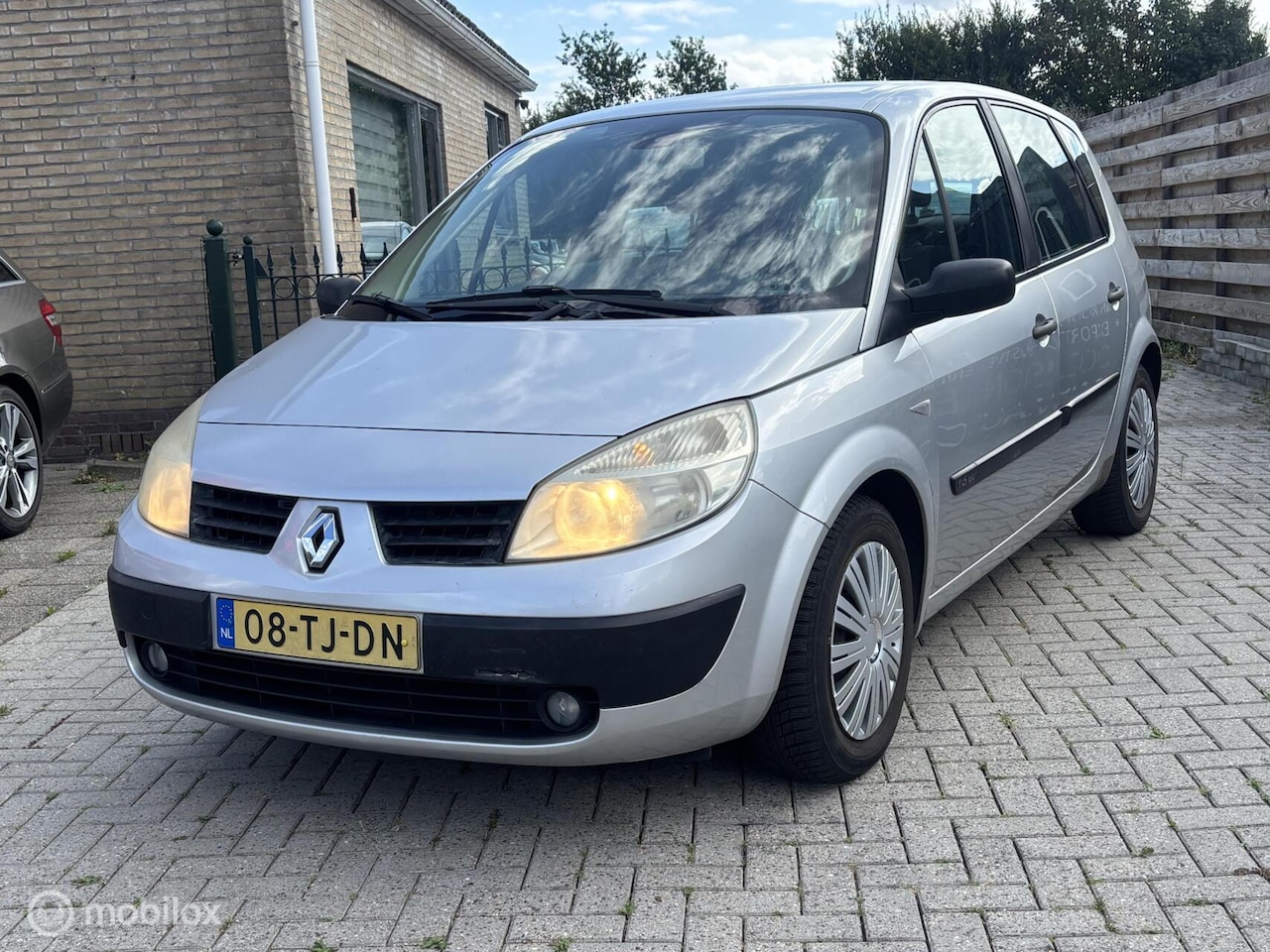 Renault Scénic - 1.6-16V Dynamique Comfort inruilkoopje ! - AutoWereld.nl