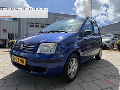 Fiat Panda - 1.2 Emotion | Trekhaak | Nieuwe apk | Climate Control |