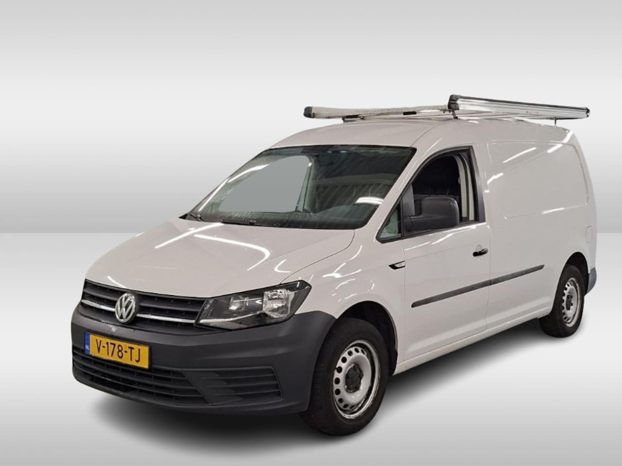 Volkswagen Caddy Maxi - 2.0 TDI L2 H1 Airco Navigatie Imperiaal - AutoWereld.nl