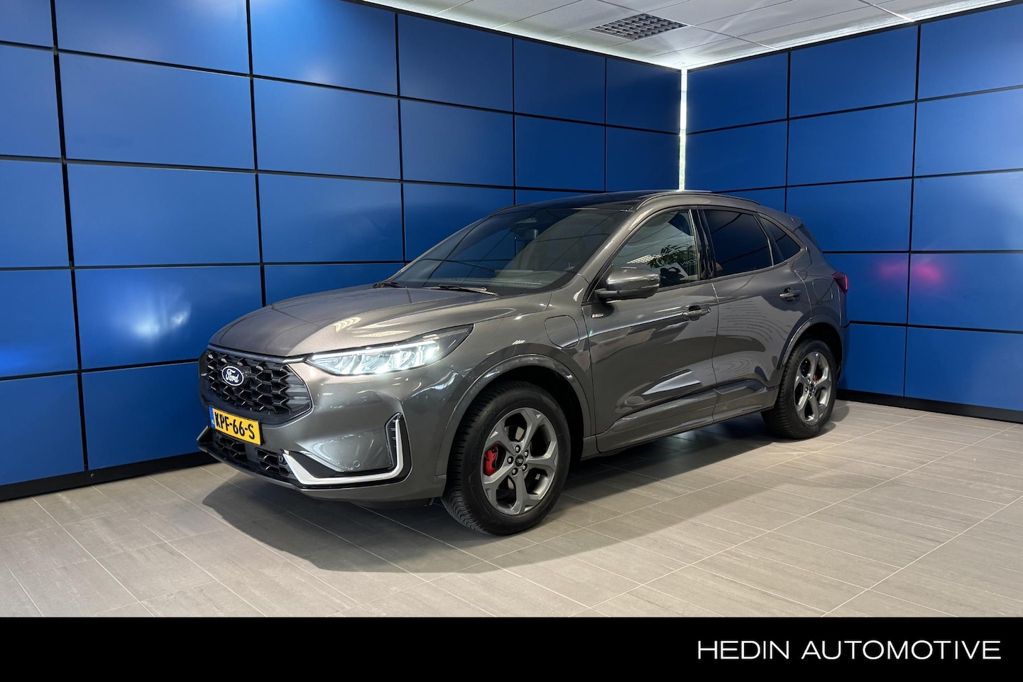 Ford Kuga - 2.5 PHEV 242PK ST Line X Automaat | Electr. Pano. dak | Electr. trekhaak - AutoWereld.nl