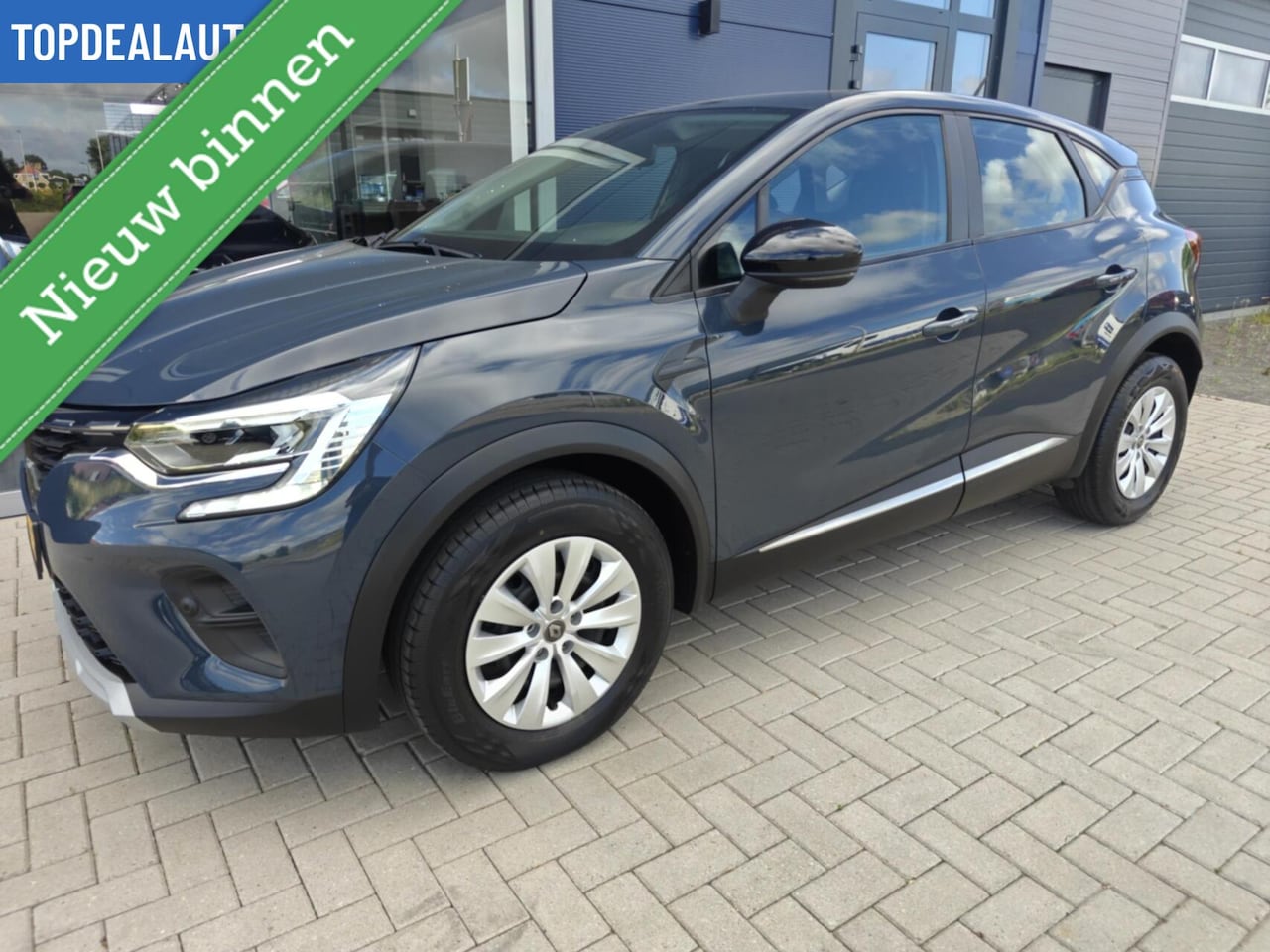 Renault Captur - 1.0 TCe 100 Zen Cruise/Carplay Lage kmstand! - AutoWereld.nl