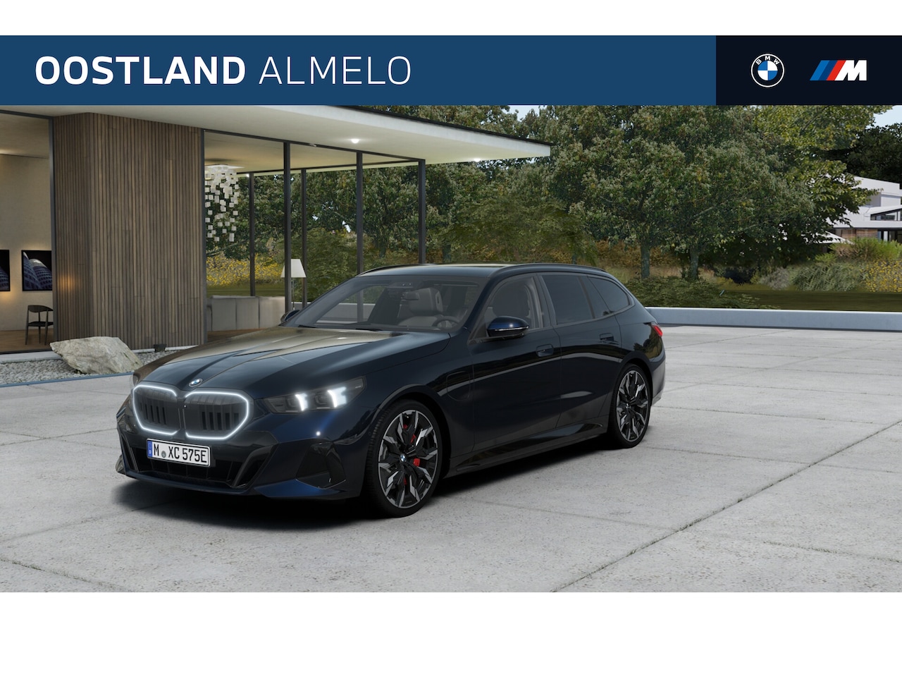 BMW 5-serie Touring - 550e xDrive M Sport Automaat / Panoramadak / Trekhaak / Bowers & Wilkins / Adaptieve LED / - AutoWereld.nl