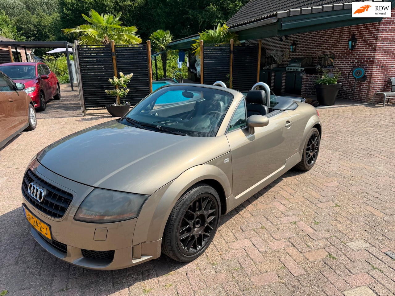 Audi TT Roadster - 1.8 5V Turbo nieuwe apk tot 8-2027 - AutoWereld.nl