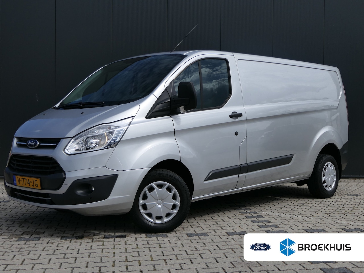 Ford Transit Custom - 290 2.0 TDCI L2H1 Trend | Trekhaak | Laadruimte Pakket | Cruise Control | Parkeersensoren - AutoWereld.nl